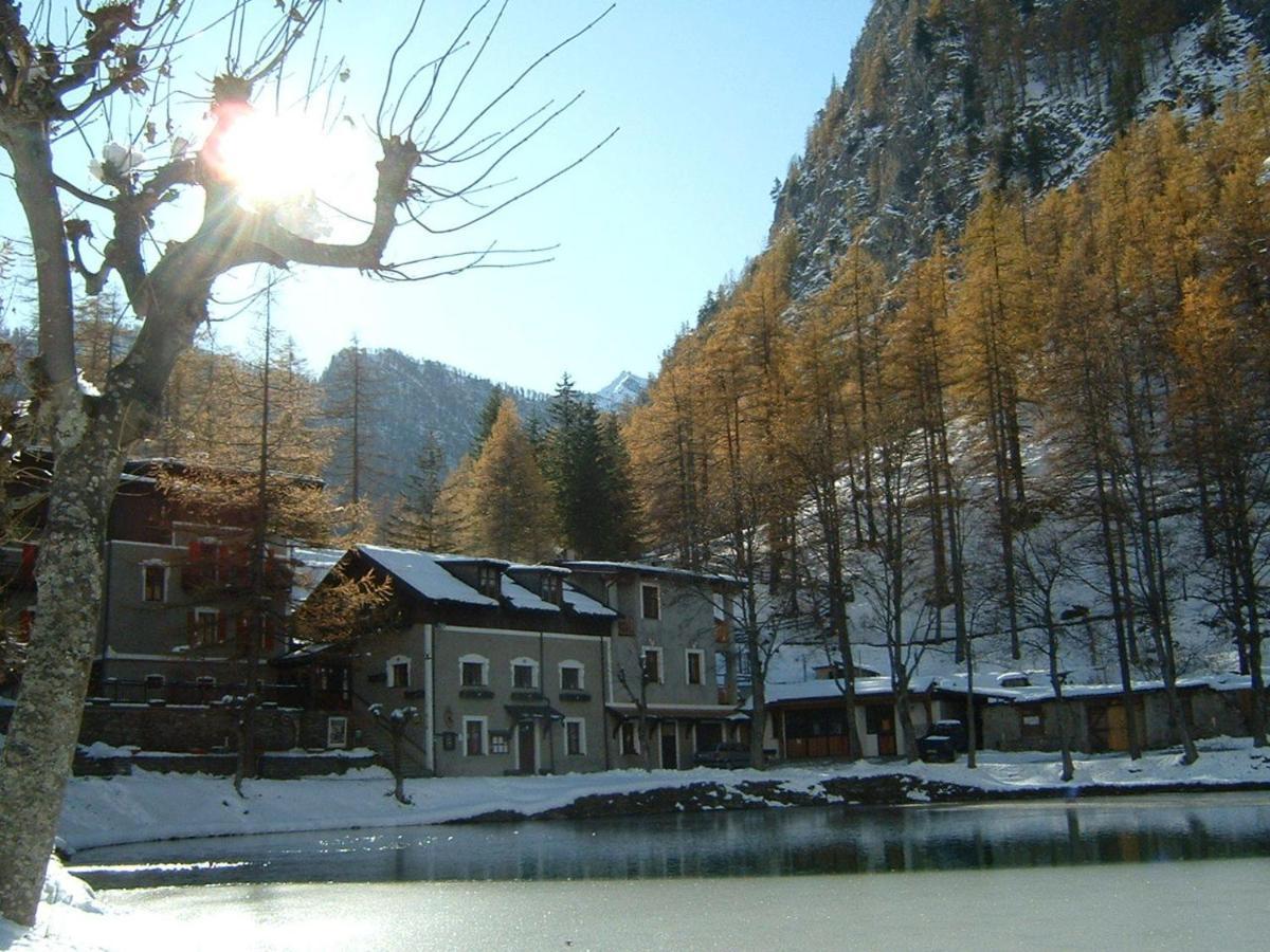 فينيستريلي Hotel Residence Lago Laux المظهر الخارجي الصورة